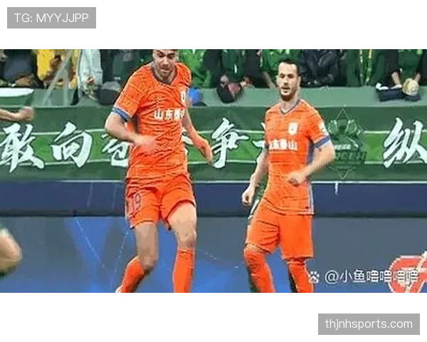红牌规则详解：何种犯规行为必然导致直接红牌判罚